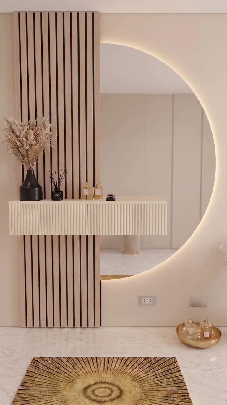 מראת ירח עם שידה עם פסים בצבע קרם